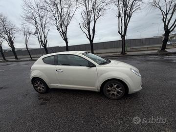 Alfa Romeo mito 2010 1.4 benzina gpl
