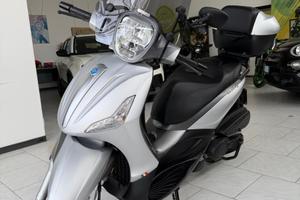 Piaggio Beverly 350 Km 16200 Tagliandato
