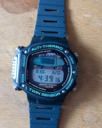 Orologio altimetro barometro Casio Alt 6000