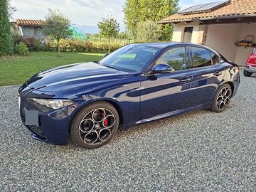 Alfa Giulia 2.2 150 cv