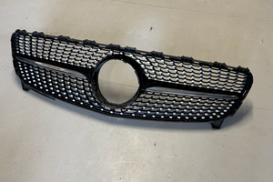 mascherina anteriore mercedes classe a w176