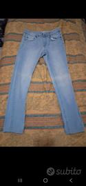 Jeans elasticizzati 