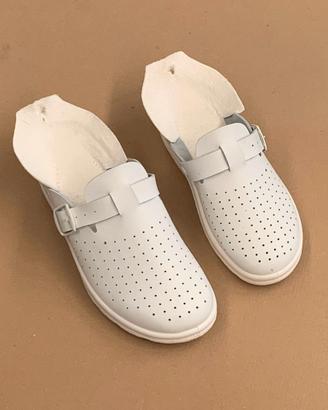 Scarpe da infermeria