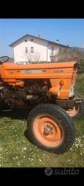 trattore om650