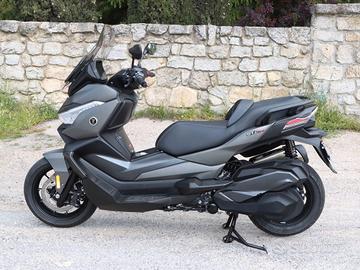 Voge Sfida SR4 400 MAX