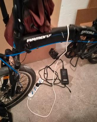 bicicletta elettrica  Harmony con documenti 