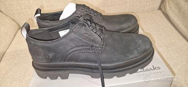 clarks uomo nere mai usate 