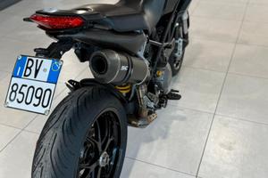 Ducati hypermotard 800