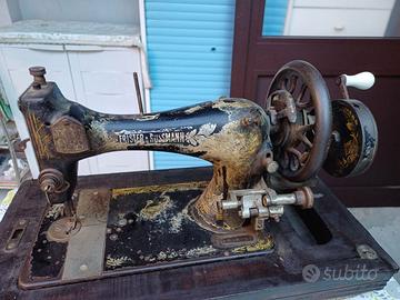 Macchina da cucire d’epoca Frister & Rossmann