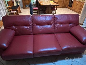 Divano in vera pelle rosso