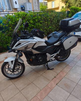 Honda NC 750 adv auto 2018