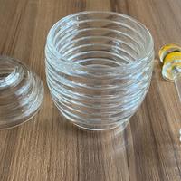 Contenitore in plastica per Miele