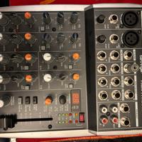 Mixer Behringer Xenyx 1002SFX