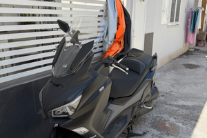 Sym joymax z 300
