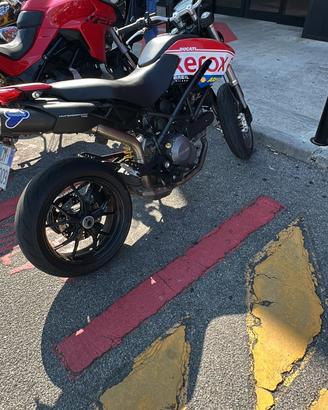 Ducati hypermotard  796