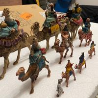 Personaggi Presepe. Re Magi su cammelli
