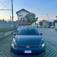 GOLF 8