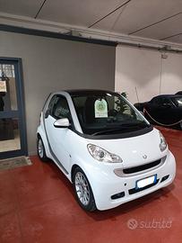 Smart ForTwo 1000 52 kW coupé passion-CLIMA-SERVO-