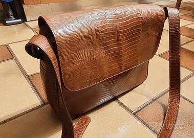 Borsa nuova in pelle