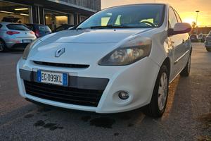 Renault Clio 1.2 16V 5 porte Luxe