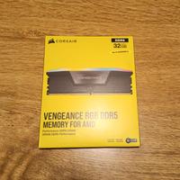 Corsair vengeance DDR5 6000 Mhz CL30 RGB AMD EXPO
