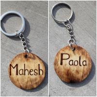 Portachiavi di legno personalizzabili