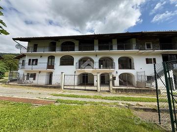 CASA INDIPENDENTE A ISSIGLIO