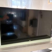 TV led 32” HKC