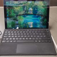 Surface PRO 5 1796