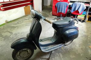vespa 50 r anno "66