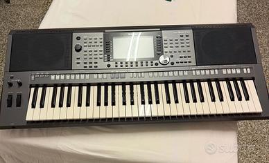 Yamaha PSR-S970  +Custodia Rigida+borda rockstar