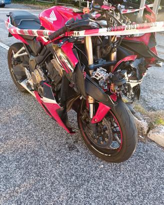 Honda CBR 650 R 2021 