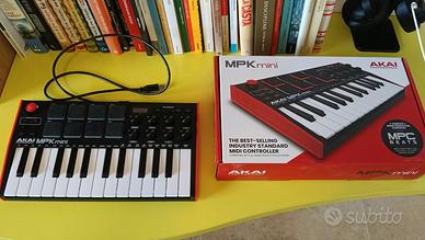 Tastiera MIDI Akai