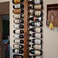   bottiglie vecchie di vino.