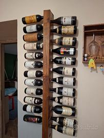   bottiglie vecchie di vino.