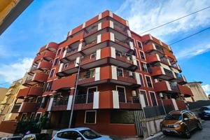 Via Setajoli, prestigioso appartamento in centro