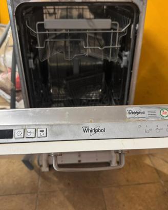 lavastoviglie whirlpool