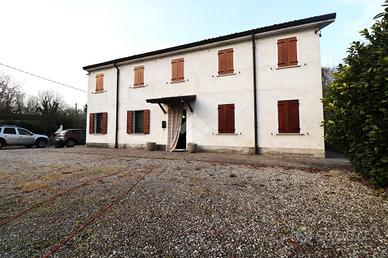 CASA INDIPENDENTE A MANTOVA