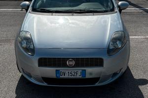 Auto Fiat Grande Punto 2009