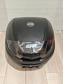 Bauletto GIVI E300NT2 Tech Usato + Piastra NUOVA