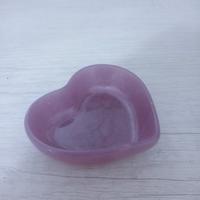 Piattino lilla a forma di cuore in resina