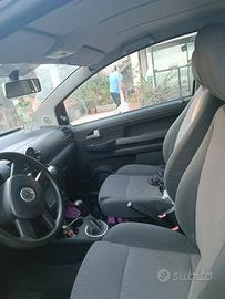 Volkswagen Fox buone condizioni 