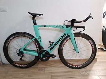Bici da cronometro-triathlon Bianchi Aquila TT 