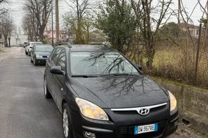 Hyndai i30 station wagon 1.6 cdti automatico