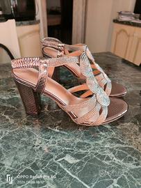 sandali bronzo in stoffa con tacco 