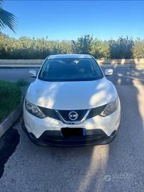Nissan quashqai anno 2015