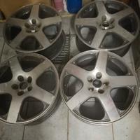 4 cerchioni per autovettura Volkswagen 