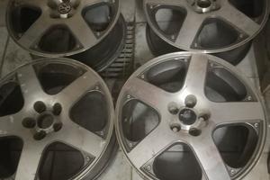 4 cerchioni per autovettura Volkswagen 