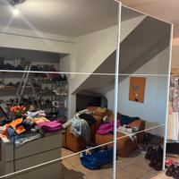 Armadio con ante scorrevoli  a specchio