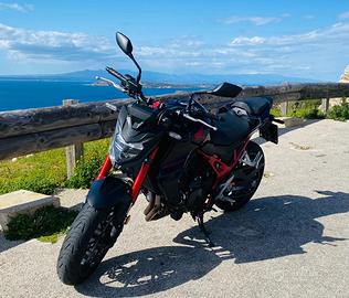 Honda CB750 Hornet (2023)